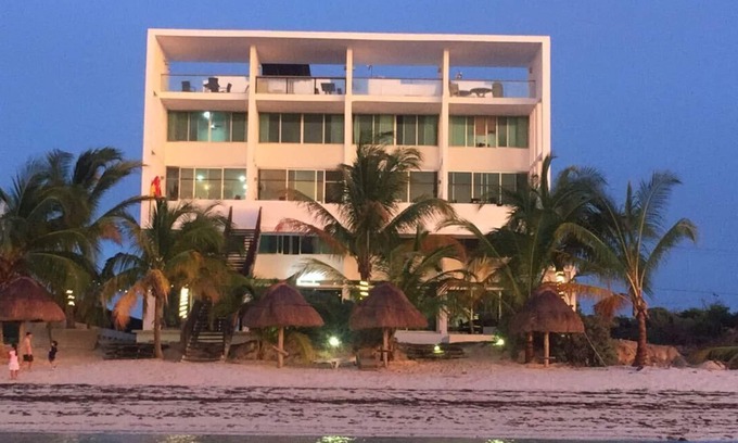 Telchac Puerto Villa | BEACHFRONT VILLA GH 1 FULLY FURNISH SECURITY 24/7