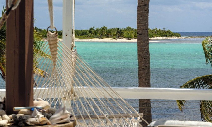 Blossom Village Cottage | Beachfront Villa with amazing views- Private pool/Wifi.