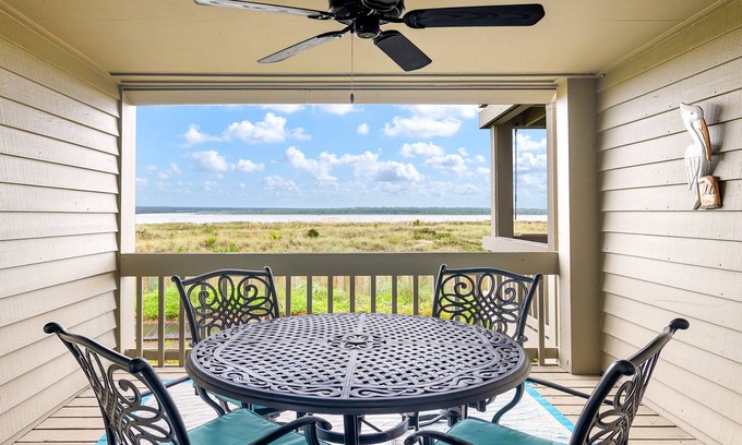 Seabrook Island House | Beachfront w/Breathtaking Views! 1BR/2BA Villa! No Club Access