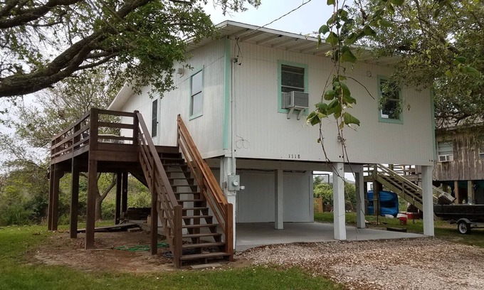 Crystal Beach Cabin | BeachHaven at Crystal Beach