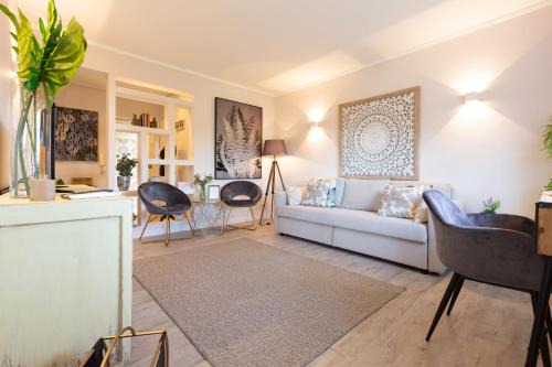 Carcavelos Apartment | BEACHOME4U3