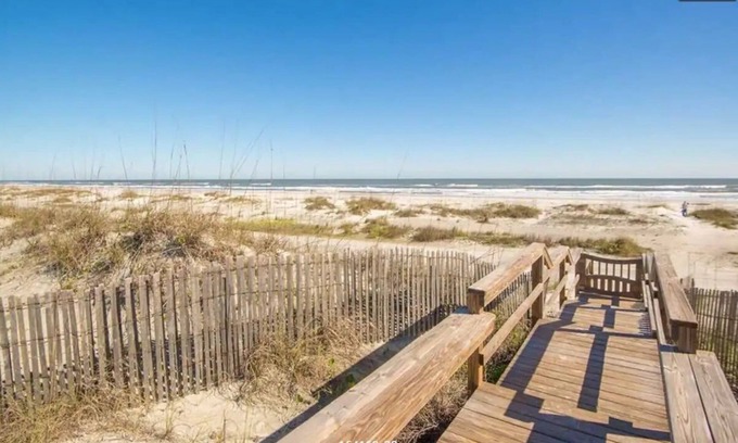 Surfcrest Village House | Beachside Cottage steps from the Ocean and Pool