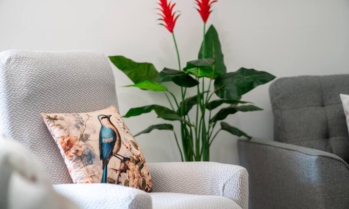 Terrigal House | Beachside Country Family Retreat: 5 mins to Beach