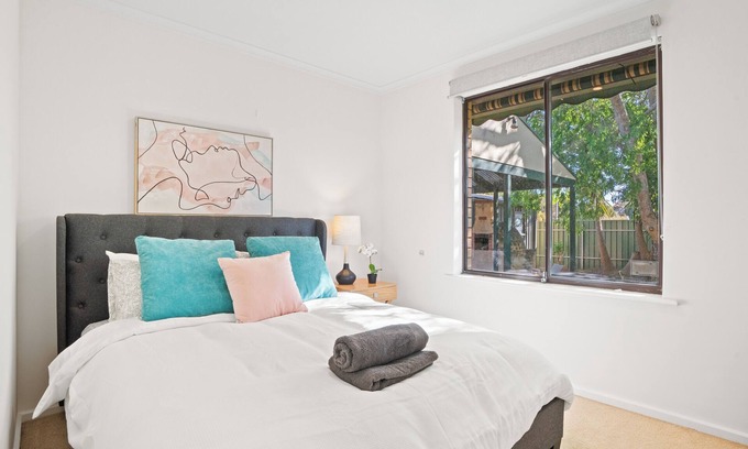 Seaford House | Beachside Escape in Seaford, Adelaide
