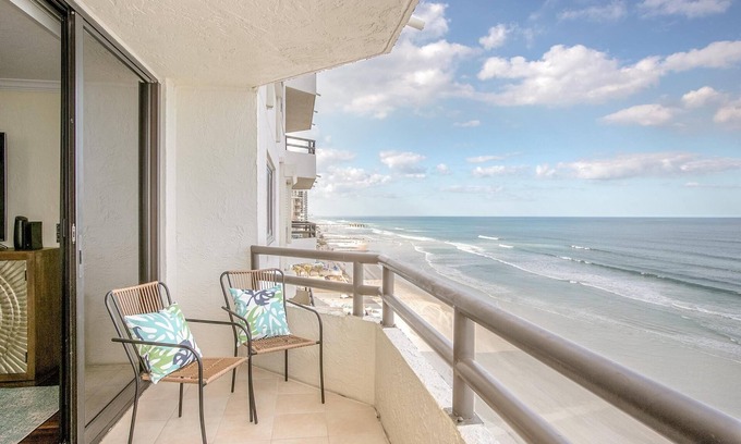 Port Orange Condo | Beachview Oasis - NO DRIVE BEACH - May 2025 Dates Available!
