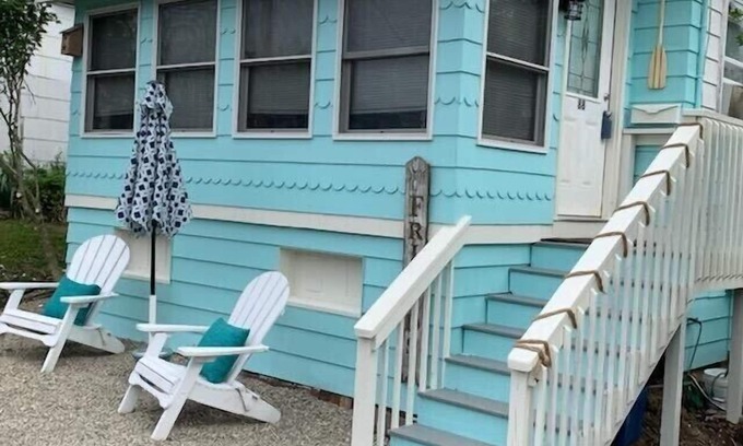 West Haven House | Beachy Bay Breeze Bungalow