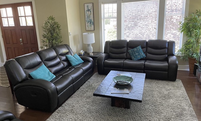 Bear Mountain Resort House | Bear Mountain Resort golf luxury, fully sanitized, Sleeps 12, wifi, bbq