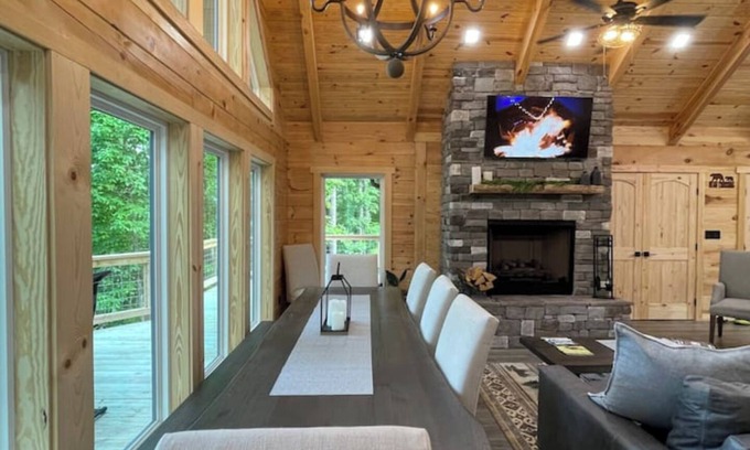 Cosby Cabin | Bear Top w/ EV Charger