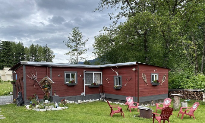 Stewart Cabin | Bearvalley King Suite-The Cabin