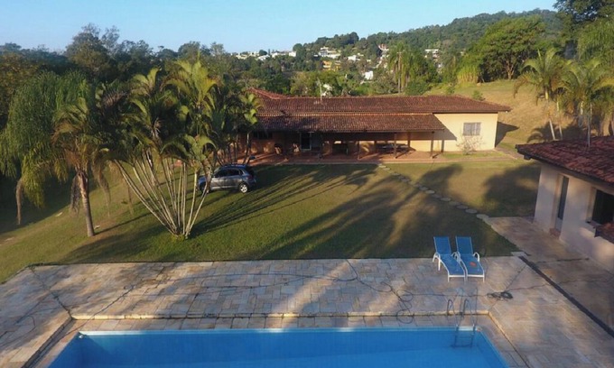 Vila Gardenia House | Beatiful Ranch in Atibaia - 4 bedrooms - 1 suite