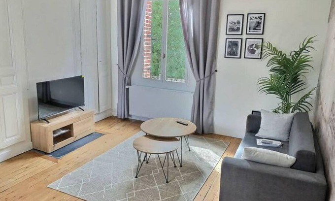 Sainte-Anne - Faubourg Noyon Apartment | Beau Duplex Amiens Centre Gare