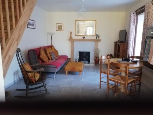Saint-Leger-Magnazeix House | Beautiful 2-Bed House in Saint-Leger-Magnazeix