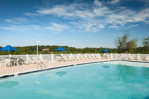 Gordonsville House | Beautiful 2BD condo in an equestrian themed resort with tons of activities for the family