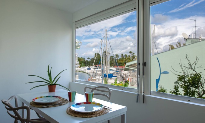 Pointe du Bout Apartment | Beautiful 3 room apartment in the heart of the 3 Ilets marina