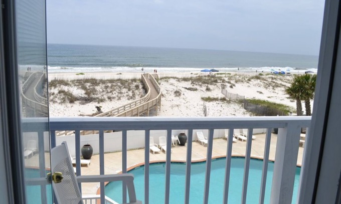 Orange Beach House | Beautiful 4 Bedroom Beachfront House #4