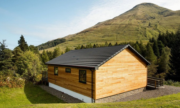 Crianlarich Ski Chalet | Beautiful 5 star, 2 bedroom, 2 bathroom chalet with stunning views and wood burning stove