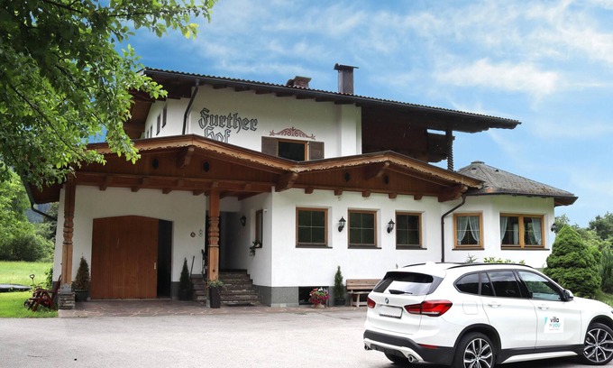 Aschau Im Zillertal Apartment | Beautiful apartment in Aschau, ski bus in front of the door