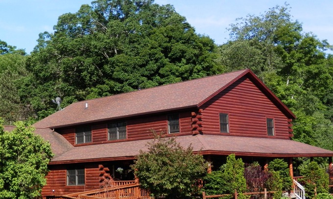 The Glen Cabin | Beautiful Adirondack Lodge just 15 Minutes from Gore Mt ski area & Lake George
