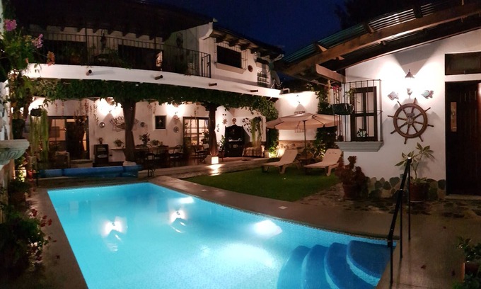 Antigua Guatemala House | BEAUTIFUL AND CHARMING COLONIAL HOUSE WITH PRIVATE POOL IN ANTIGUA, GUATEMALA