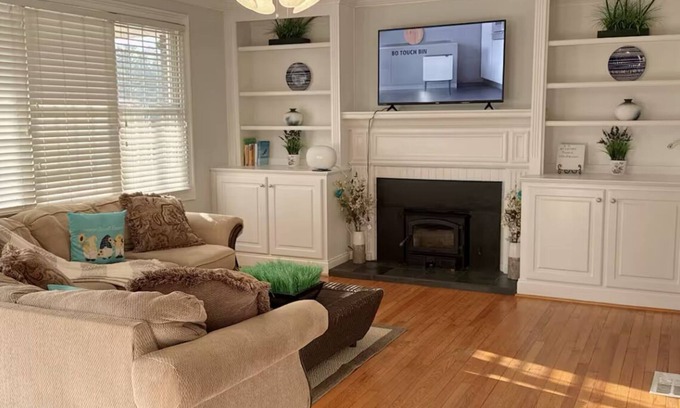 Duncan House | Beautiful and convenient house