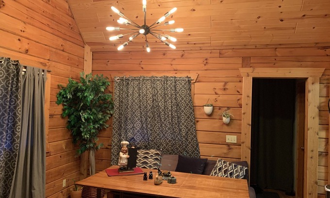 Warrens Cabin | Beautiful and cozy Cabin
