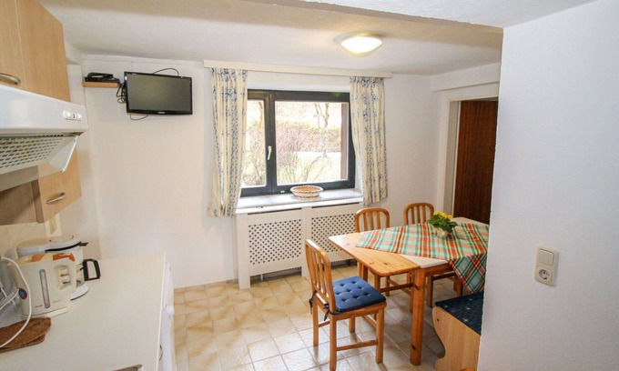 Muhldorf Apartment | Beautiful apartment for 7 guests with WIFI, TV, terrace, panoramic view and parking