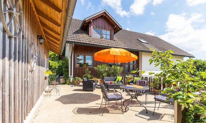 Hergensweiler Apartment | Beautiful Apartment “Obstwiese” with Mountain View, Wi-Fi and Separate Terrace, Pets on request