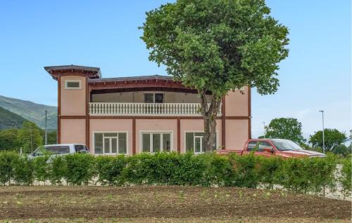 Lecce nei Marsi Apartment | Beautiful Apartment In Lecce Nei Marsi