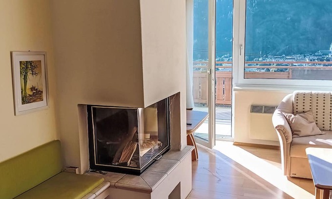 Schladming Apartment | Beautiful apartment for 4 people with WIFI, TV, balcony and pets allowed