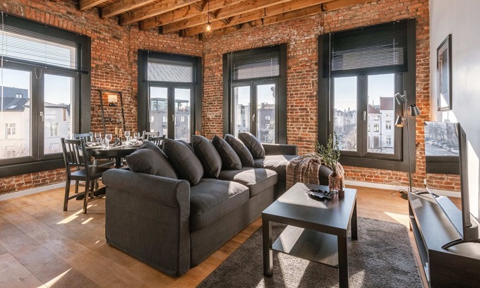 South Antwerp Apartment | Beautiful apartment in the city of Antwerp