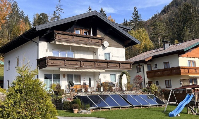 Haus Apartment | Beautiful apartment for 10 people with WIFI, TV, patio and pets allowed