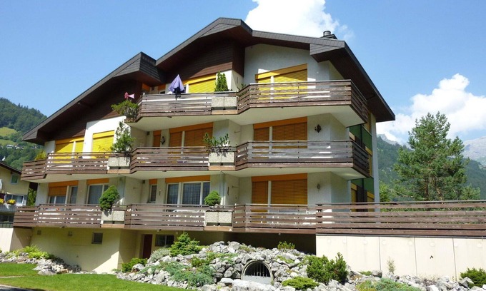 Engelberg Apartment | Beautiful apartment for 4 people with WIFI, TV and balcony