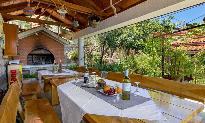 Donji Kraj Apartment | Beautiful apartment for 2 guests with A/C, WIFI, TV, terrace and parking