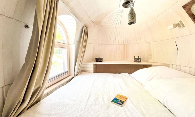 Boppard House | Beautiful apartment in villa for 2 guests with terrace and pets allowed