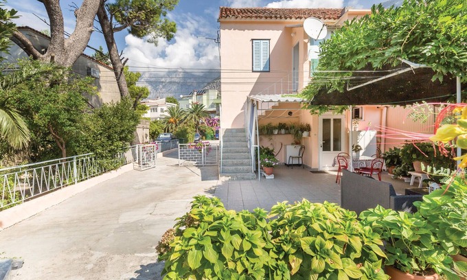 Dugis Apartment | Beautiful apartment in Makarska