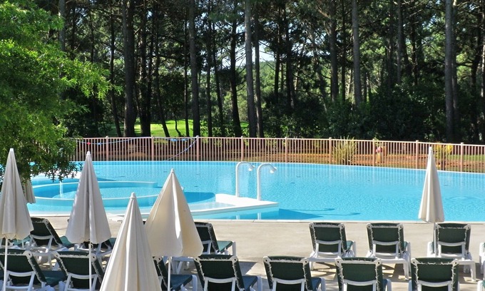 Lacanau-Ocean Apartment | Beautiful apartment with swimming pool, surrounded by pine forest and golf ocean