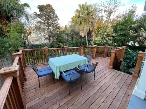 Audubon House | Beautiful Aububon Park Uptown Home