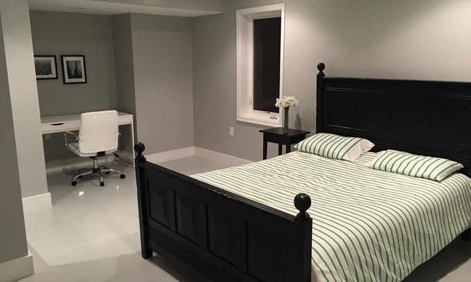 Mantua Apartment | Beautiful basement apartment with private entrance