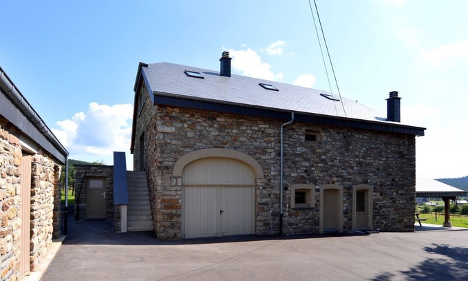 Petit-Thier Cottage | Beautiful holiday home near Vielsalm with rural view