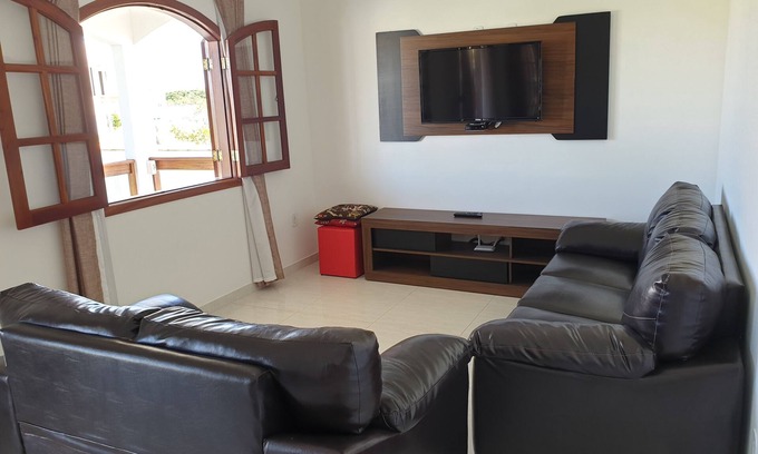 Sao Vicente de Paula House | Beautiful beach house with pool and barbecue area