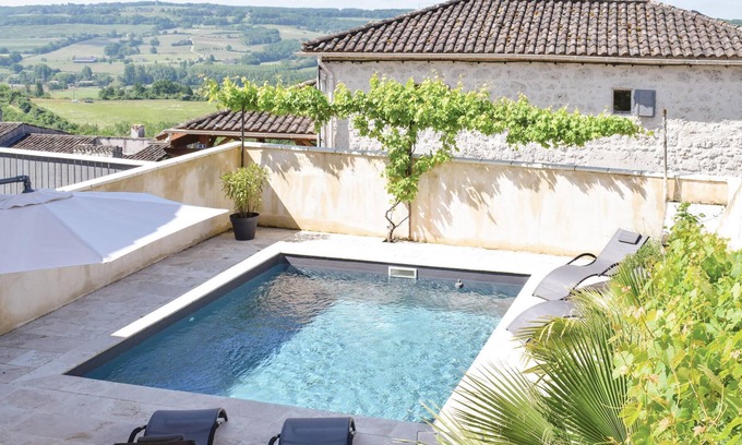 Montpezat House | Beautiful cottage with private pool, 22 km from Villeneuve sur Lot.