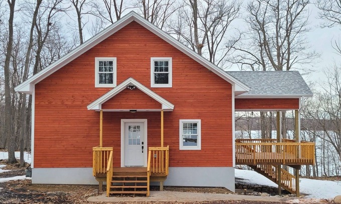 Deerwood Cabin | Beautiful cabin for your mountain biking adventure n