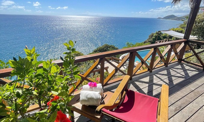 Falmouth Harbour Villa | Beautiful Caribbean Property with 5 en-suite Bedrooms and Stunning Sunset Views