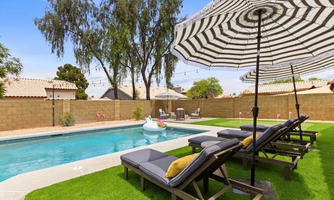 Chandler House | Beautiful Chandler Escape with Putting Green and Pool!