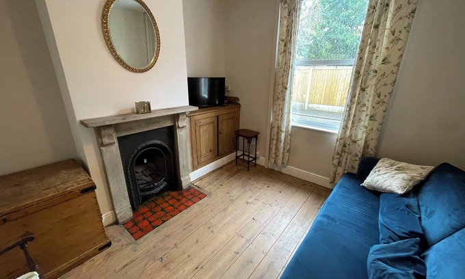 Stafford House | Beautiful Comfortable Character House in Central Stafford