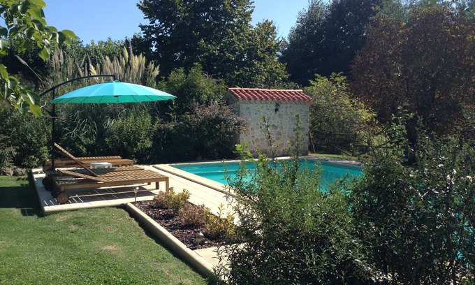 Pont-du-Casse House | Beautiful Converted Barn with Private Pool