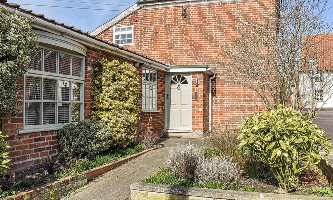Saxmundham Cottage | Beautiful cosy cottage in the heart of Suffolk.