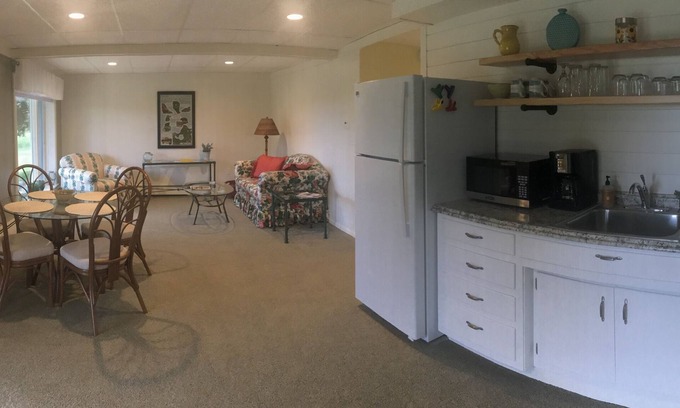 Honor Apartment | Beautiful Couples Getaway in the heart of Sleeping Bear!