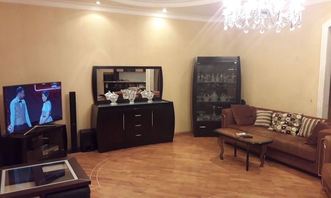 Nasimi Apartment | Beautiful Cozy Apartment in Baku