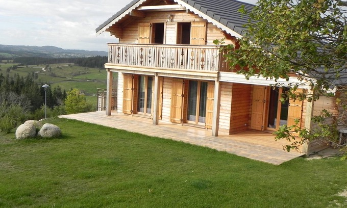 Le Malzieu-Forain Ski Chalet | Beautiful cozy cottage of 110 m2 in margeride Languedoc/Auverg